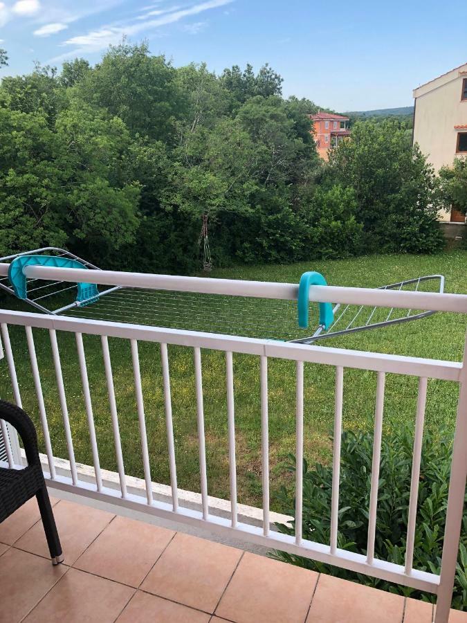 Apartman Snjezana Malinska Eksteriør billede